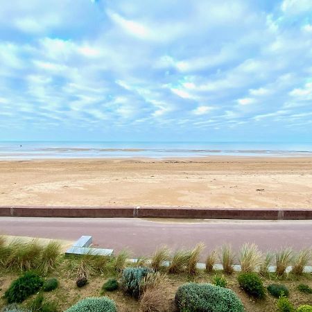 Acamar, Appartement En Front De Mer Avec Parking Privee Courseulles-sur-Mer Esterno foto